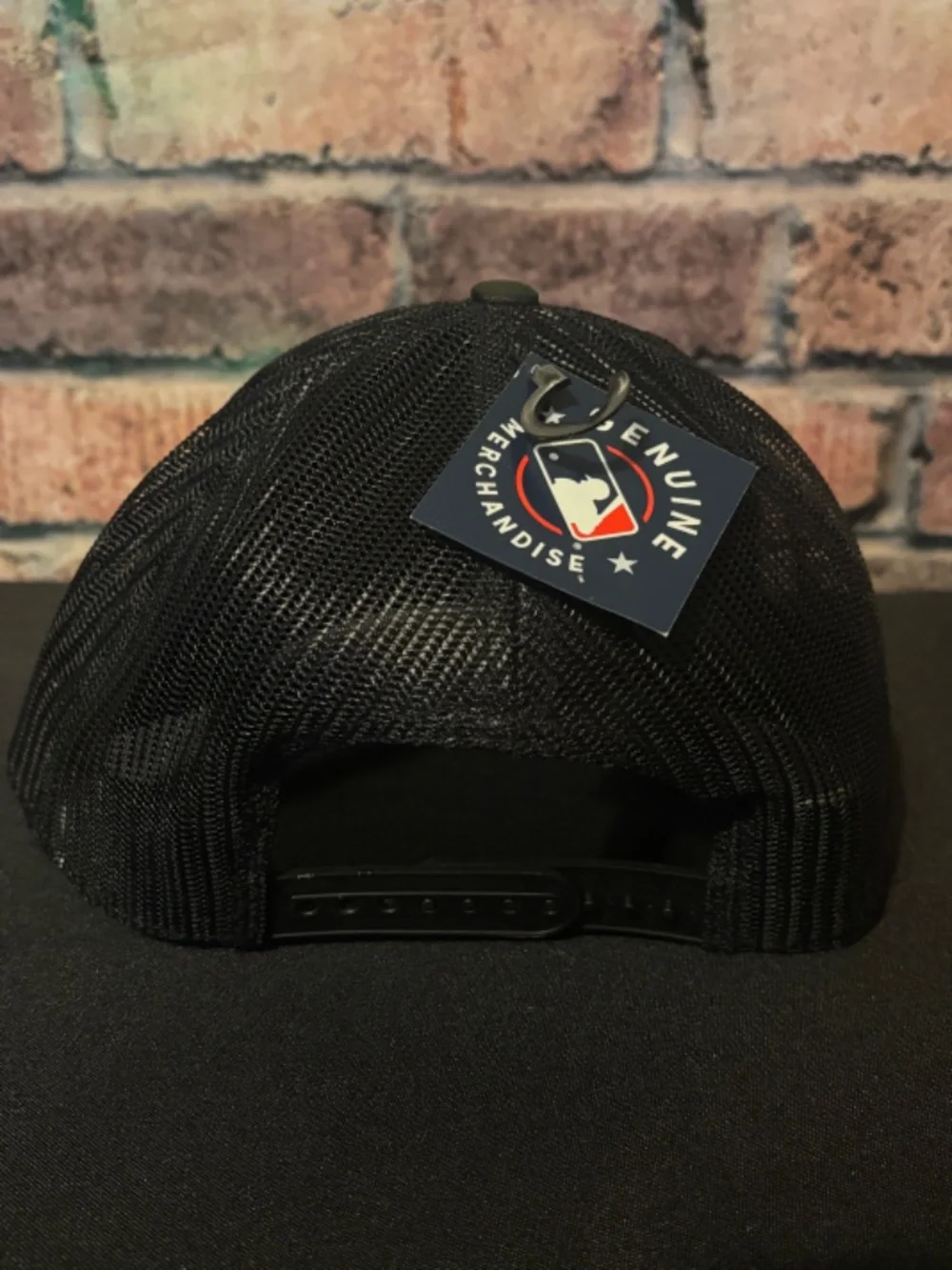 Fan Favorite San Francisco Giants Camo Trucker Snapback Hat